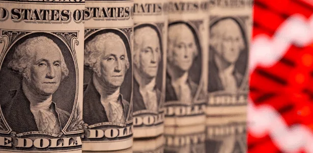 Dólar vale R$ 5,14 e Bolsa abre em alta, com petróleo, juros e STF no radar