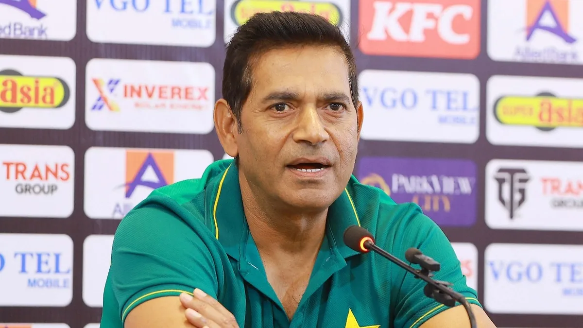 Make Aaqib Javed non-playing captain: Ex-Pakistan cricketer mocks PCB selector