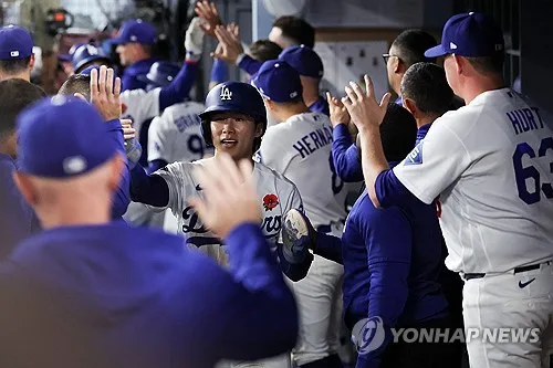 코리안 빅리거의 짧은 가을…다저스 김혜성, NLCS 로스터 빠지나