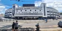 Arias é chamado de “Judas” em reencontro com a torcida do Fluminense; veja