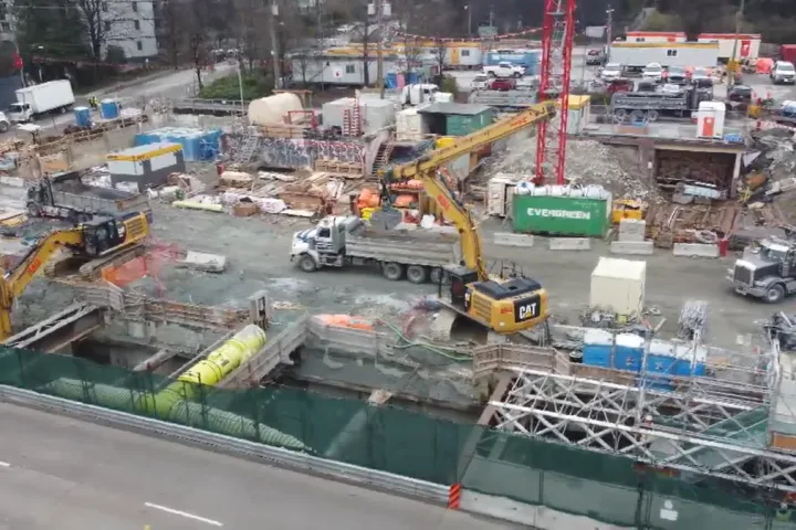 Gregor Robertson challenged on the Broadway Construction project