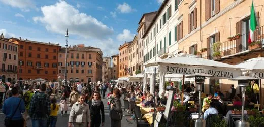 Italien hat laut Prognose zum demographischen Wandel bis 2050 fast vier Millionen weniger Einwohner