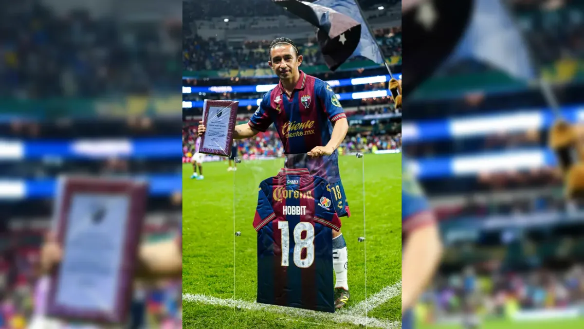 Atlante homenajea al Hobbit Bermúdez con un reconocimiento especial