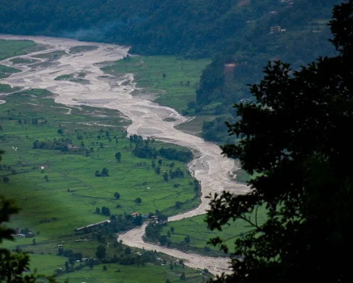 Dozens of Australians believed to be among hundreds of foreign tourists missing in Nepal flash floods