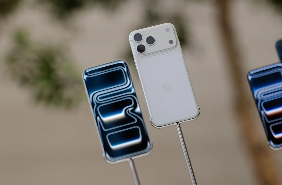 Memórias 400% mais caras indicam que iPhone 18 Pro deve subir de preço