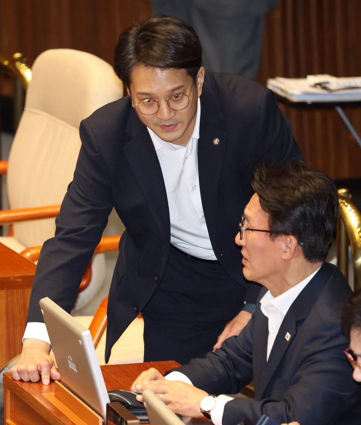 與, 지지율 하락에 ‘조작 기소 특검’ 군불... “28일 국회 보고회”