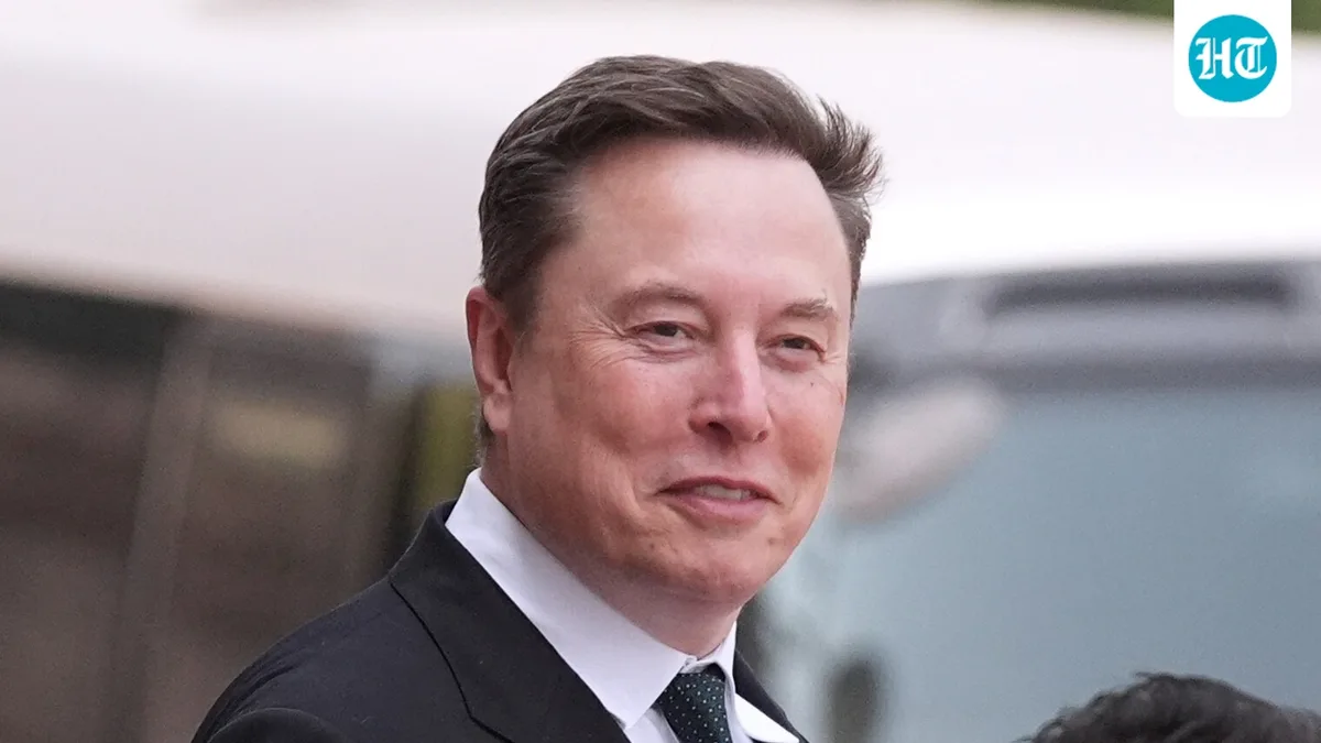 Musk says Trump in charge after Ukraine blames SpaceX's Starshield for drone mission disruptions