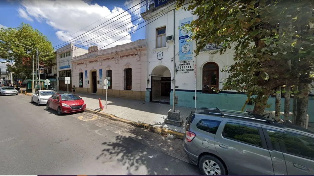 Ladrones se metieron en una casa de La Matanza y golpearon a un jubilado de 82 años: la víctima se descompensó y murió