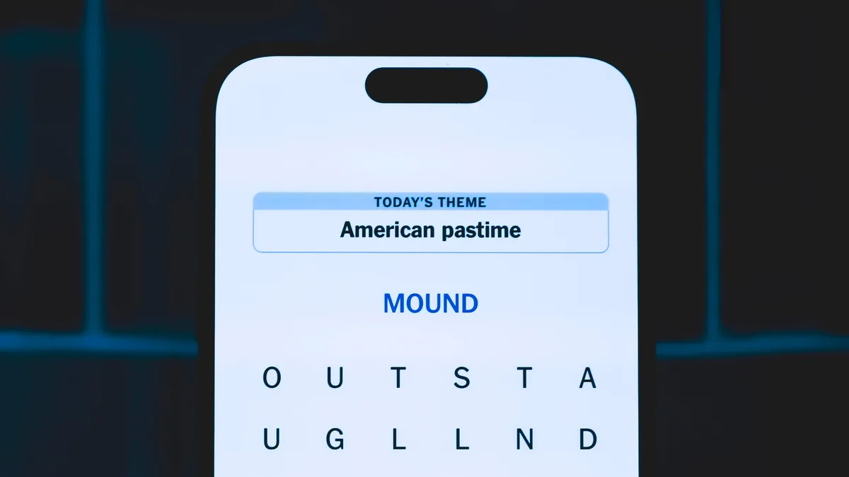 Today’s NYT Strands Hints, Answers and Help for Sept. 17, #928