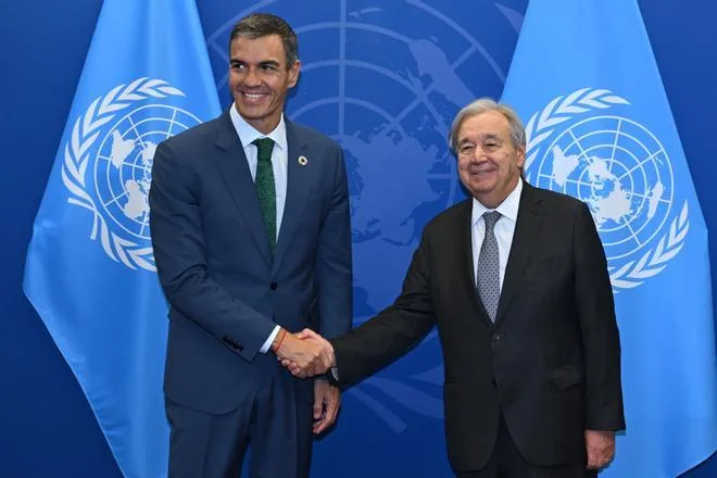 Sánchez pide reforzar la frontera a Marruecos y aplaude su despliegue muy importante ante las últimas alertas en Ceuta y Melilla