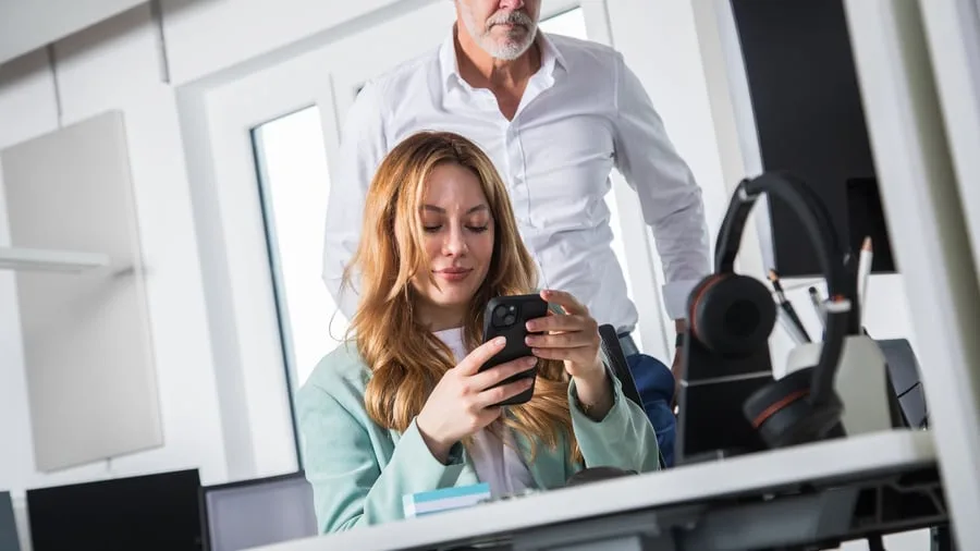Meinungsfreiheit: Social Media und Job - wann droht die Kündigung?