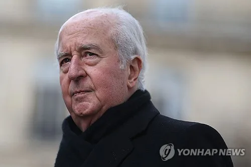90년대 민영화 주도한 프랑스 우파거물 발라뒤르 전 총리 별세