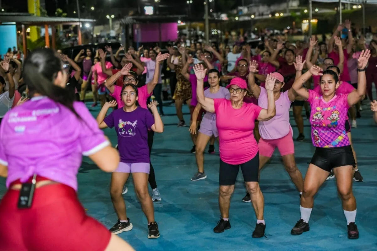 Outubro Rosa: Cruzeiro do Sul promoveu aulão de dança e agendamento de exames