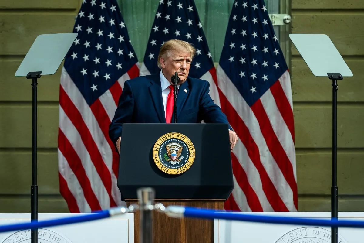 Trump chama volta dos ataques da Ucrânia às refinarias russas de "vergonha"