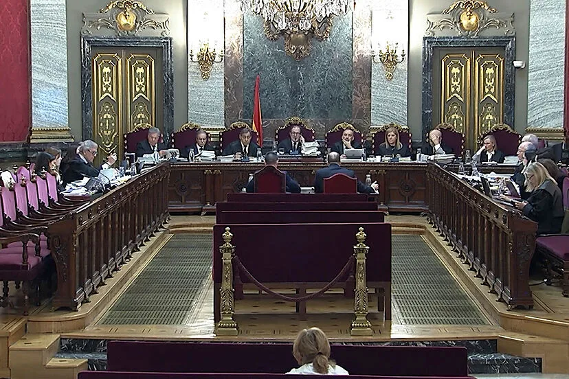El 'ejército de buenos funcionarios' que se plantó para frenar la corrupción del PSOE