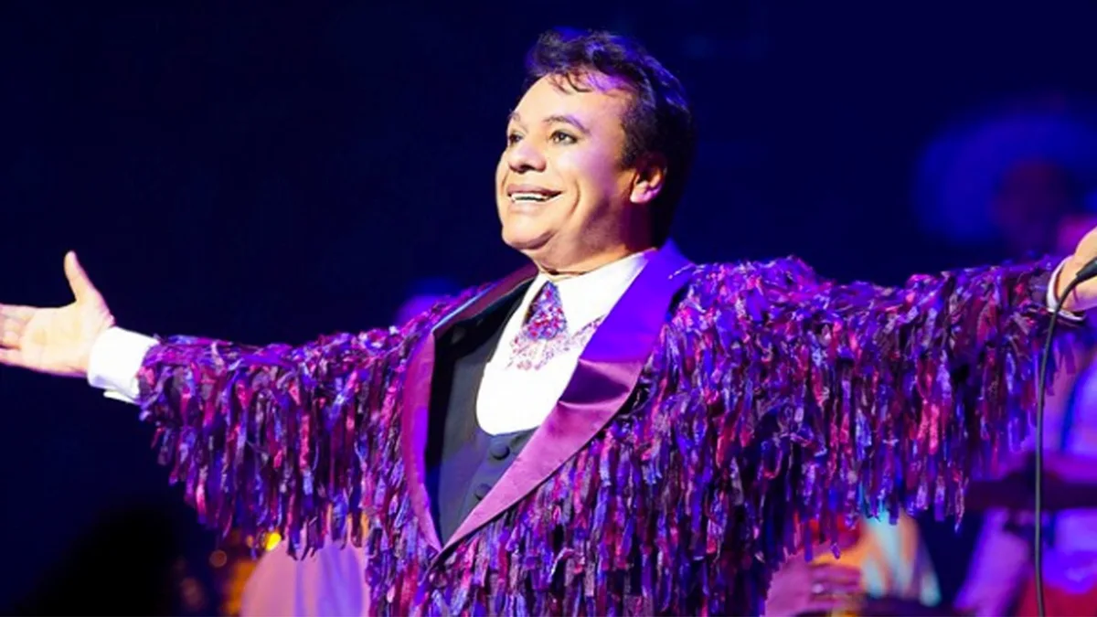 El arreglo musical que Juan Gabriel odió en ‘Abrázame muy fuerte’ y que hoy nadie puede sacarse de la cabeza