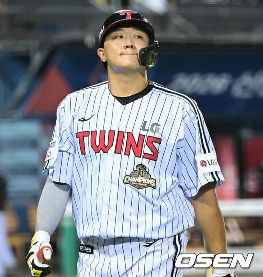 '날벼락' 잠실 빅보이 다쳤다, 햄스트링 미세 손상..."3~4주 재활 예상" 올해 안 풀리네