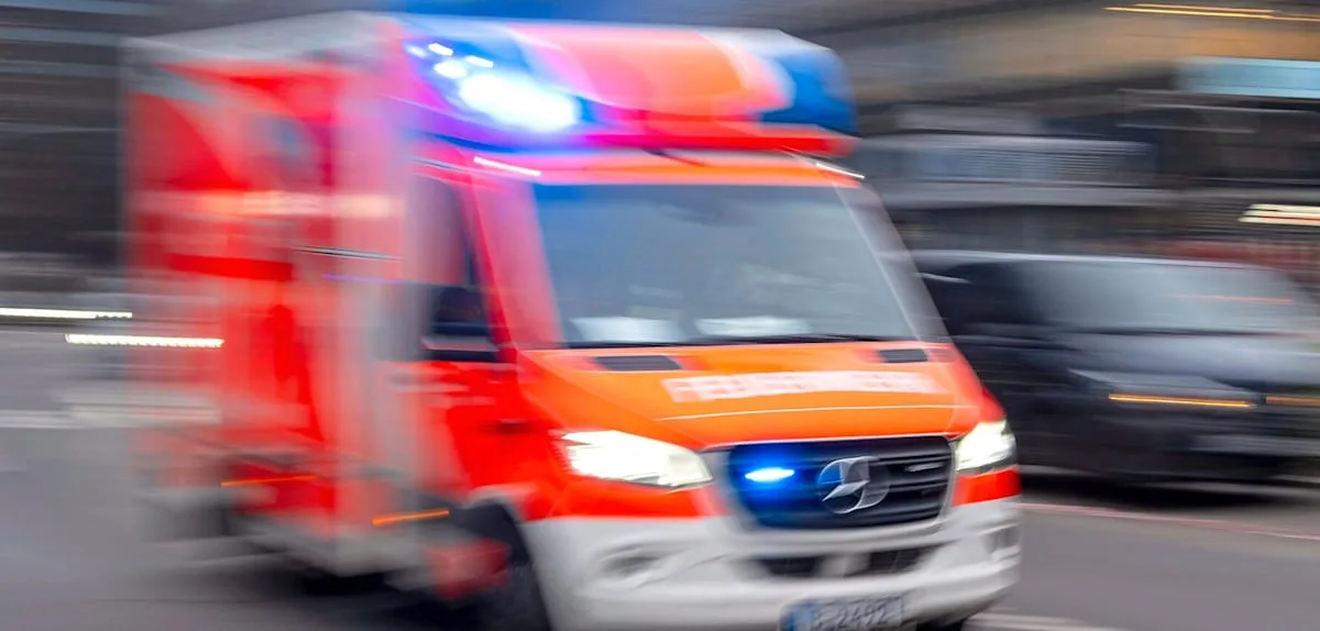 Unvermittelter Angriff – 65-Jähriger schlägt Dreijährigem mit der Faust ins Gesicht