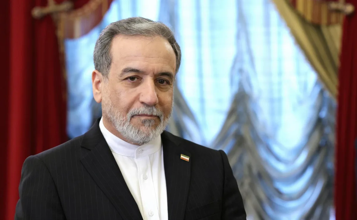 Irán asegura que declaración de "guerra económica" de Trump responde a una crisis "sin precedentes" en EEUU