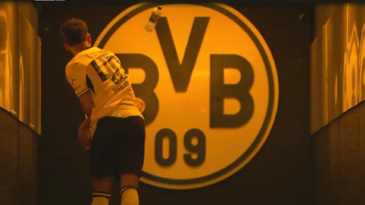 Wut und Tränen - Kovac tröstet weinendes BVB-Juwel