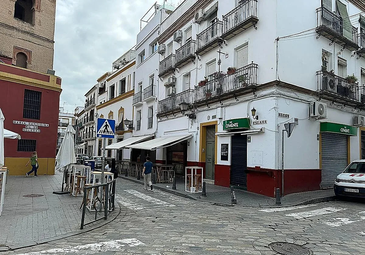 La Policía atrapa a los asaltantes de una familia de turistas en San Lorenzo