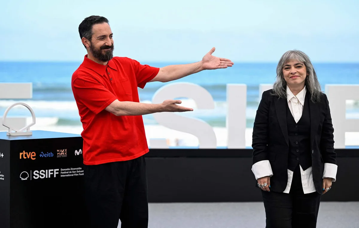 Mis muertos tristes: Pablo Larraín, Mariana Enríquez y el fantasmal viaje de la literatura al cine pasando por la tele (***)