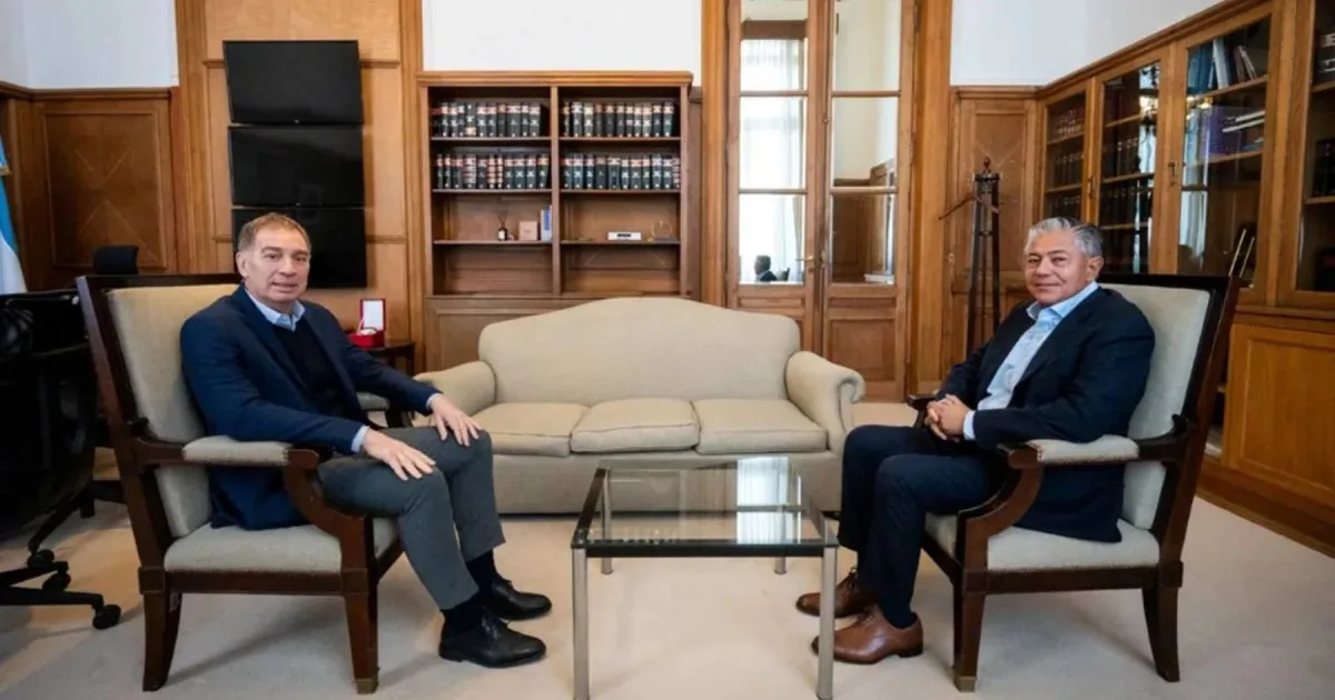 Rolando Figueroa y Diego Santilli se reúnen este miércoles: los pedidos que llevará Neuquén a la Casa Rosada