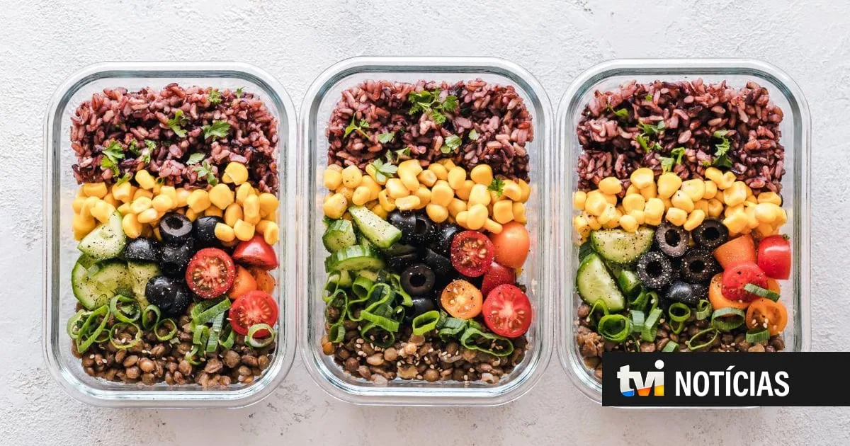 Faz comida para vários dias? Saiba quanto tempo pode guardá-la no frigorífico