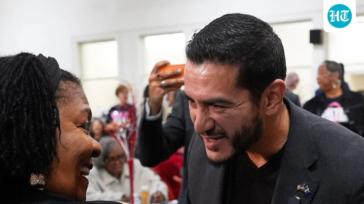 Abdul El-Sayed's heckler ‘Tommy’ in video from Caro townhall allegedly worked for Sen. Josh Hawley