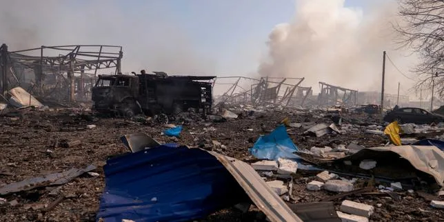 EN DIRECT, guerre en Ukraine : la Russie dit préparer des « frappes massives contre les installations énergétiques de l’Ukraine »