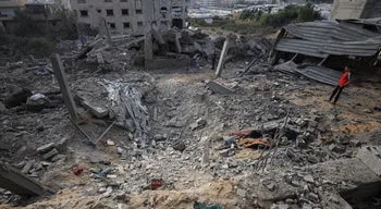 Ataques de Israel a Gaza matam cinco habitantes incluindo criança e polícia