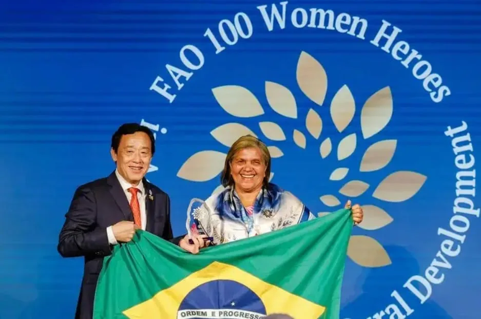 Pescadoras brasileiras recebem título de heroínas em premiação da ONU