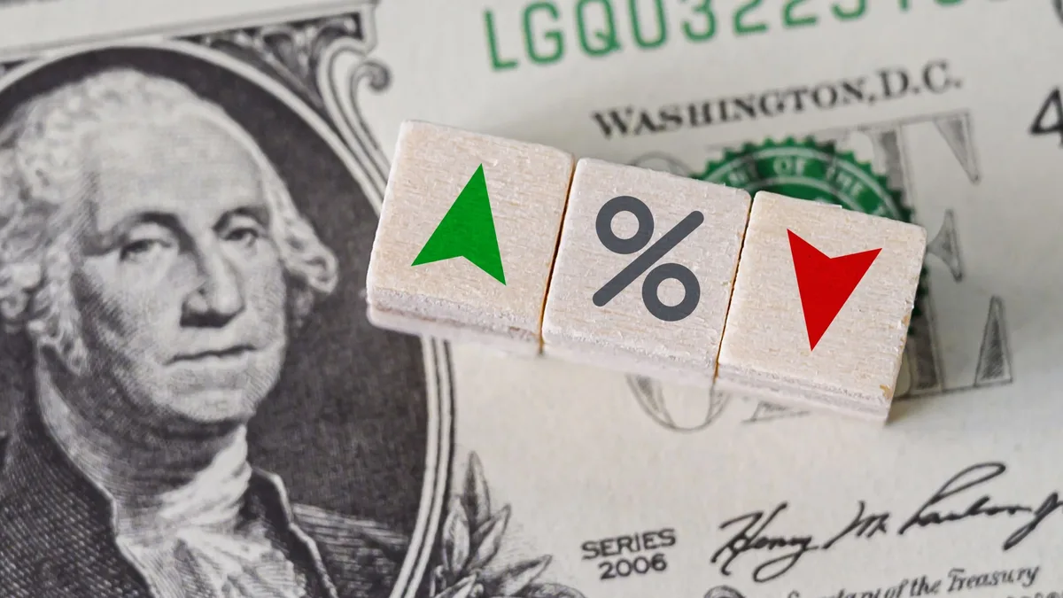 El Gobierno aflojó las tasas, el dólar superó los $ 1500 y el mercado ya discute cuánto más puede subir