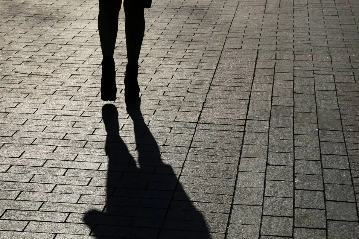 Police agency to study feasibility of tracking stalkers via GPS