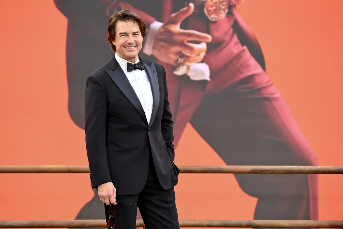Tom Cruise’s ‘Digger’ World Premiere Was A Royal Affair With Prince William & Kate Middleton