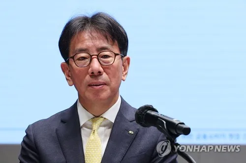 KB금융 '세대교체'에 방점…연임 대신 이재근호 깜짝 선택