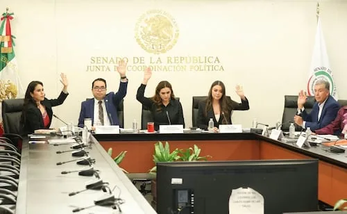 Avanza en el Senado reforma de transparencia salarial en ofertas de trabajo; minuta va por disminuir brecha de género
