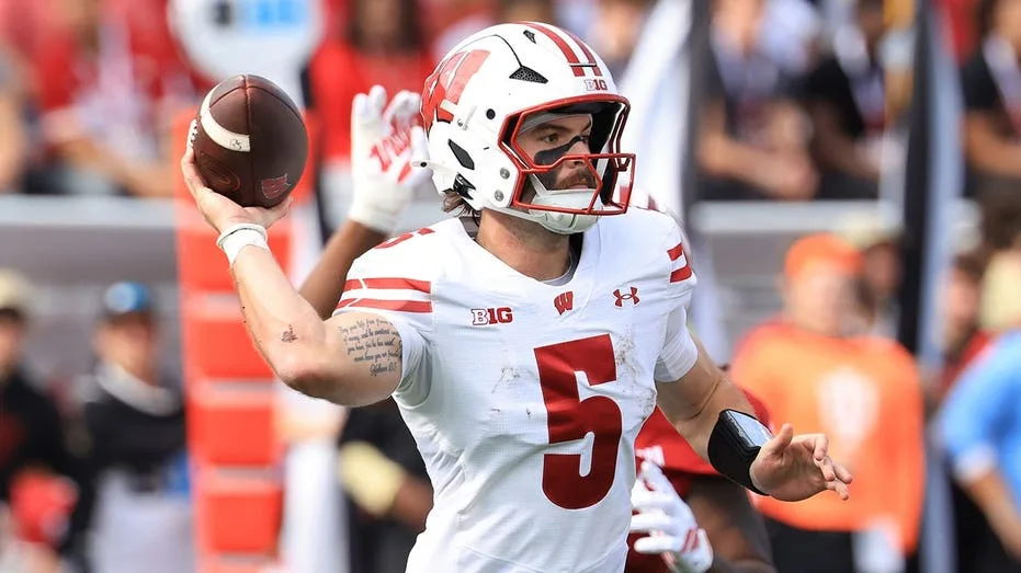The ultimate college football tailgate playlist with 10 songs to get fired up for the season
