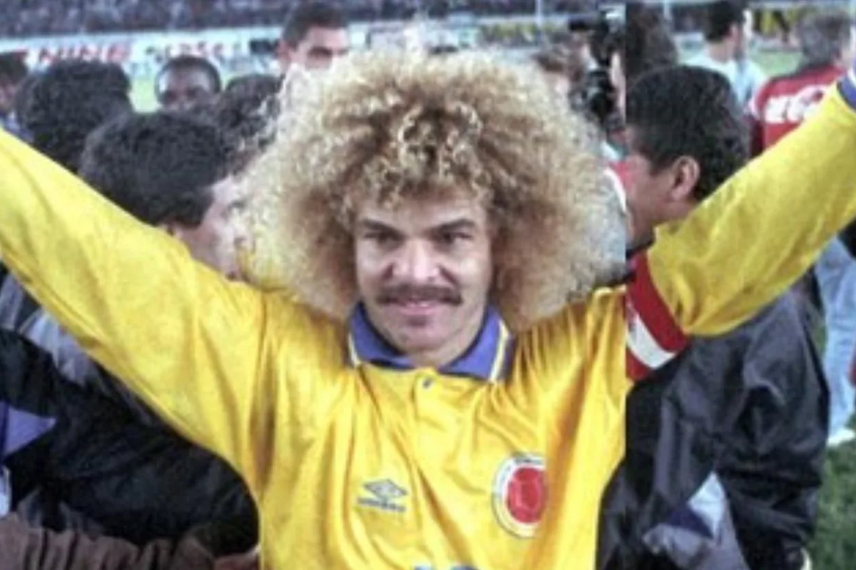 El Pibe Valderrama sorprendió a todos con un radical cambio de look: se rapó su icónica melena rubia