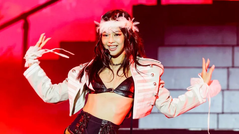 Jennie Beats Her Bandmate Rosé’s Record With Another Week At No. 1