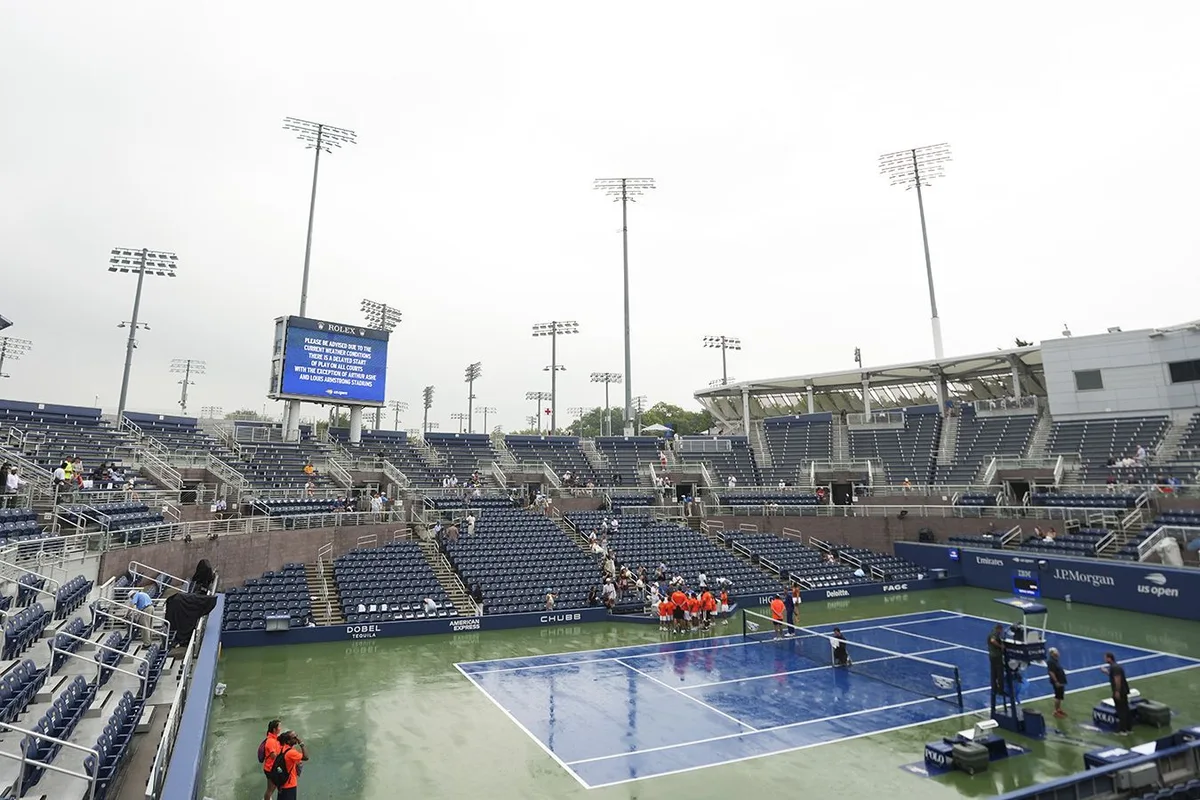 Несколько матчей 3-го игрового дня на открытых кортах US Open были перенесены из-за дождя