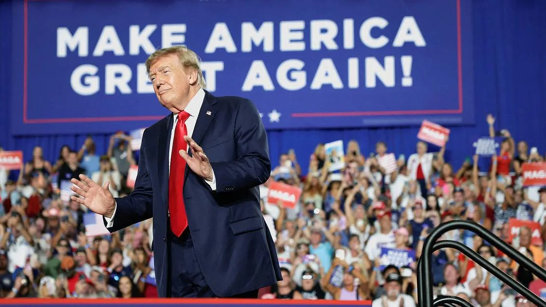 Trump ameaça o Canadá e agora quer chamar "Lago América" ao Lago Ontário