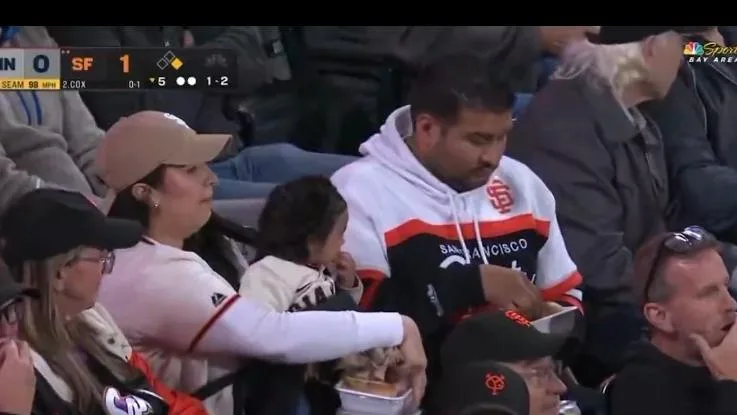 « Divorce immédiat » : le comportement égoïste de ce père lors d’un match de baseball à de quoi irriter