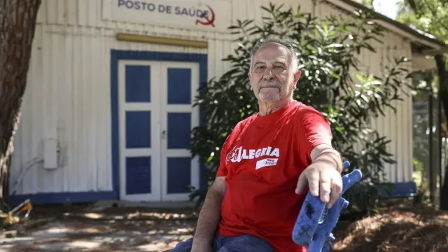 Dos desmaios à Covid-19: João Camilo foi médico nos 50 anos de Avante
