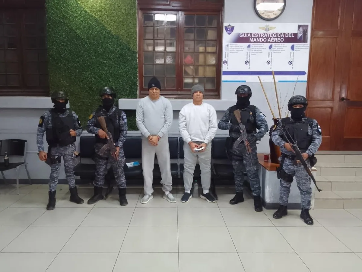Guatemala entrega a Estados Unidos a dos guatemaltecos acusados de narcotráfico