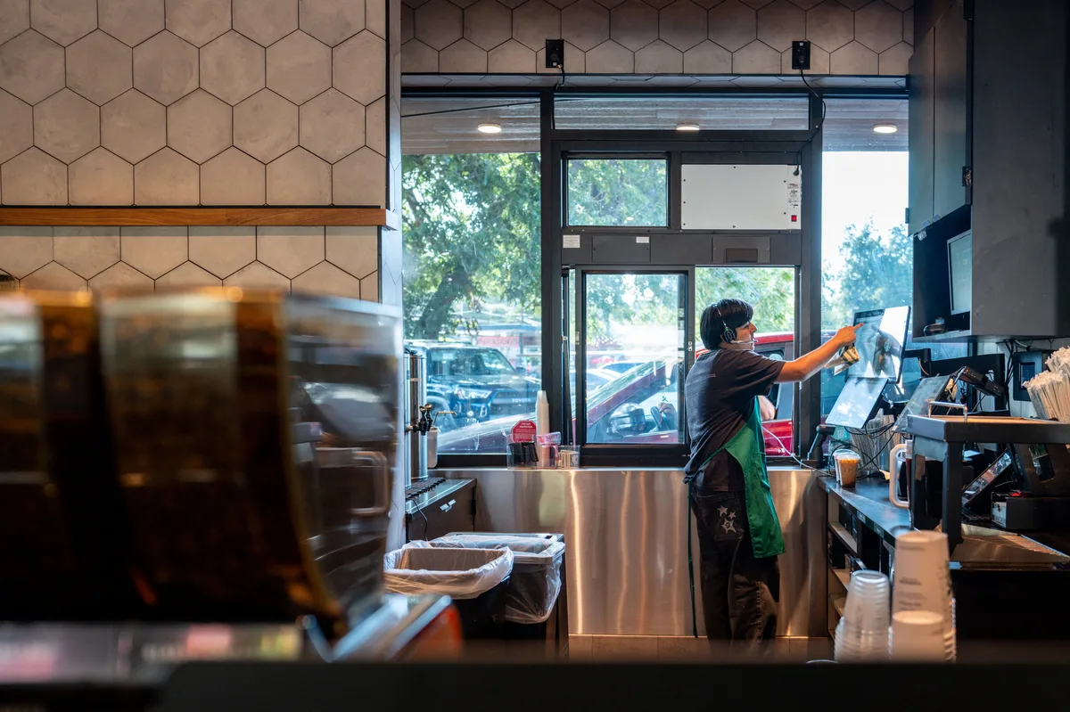 Starbucks to shutter 250 North American stores in CEO Niccol’s latest streamlining effort