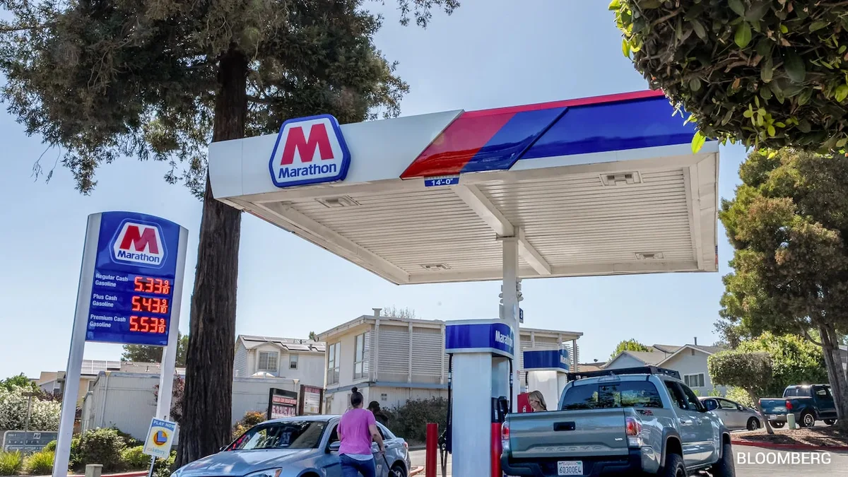 Trump Ramps Up Pressure On Squeezed Refiners To Ease Pump Prices