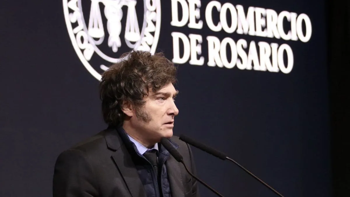 El mercado cambia: ahora le pide a Javier Milei gastar más y Barclays alerta por el riesgo electoral