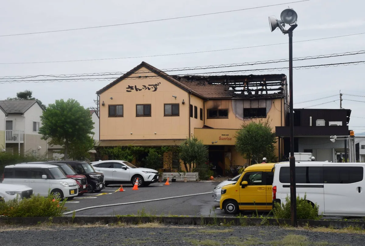 Police find knife possibly tied to Gifu cake shop arson-murder case