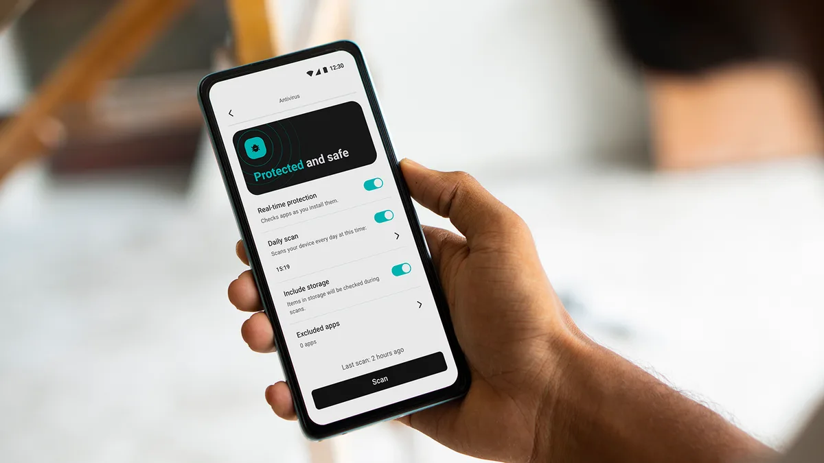 Voici comment Surfshark protège votre smartphone des SMS frauduleux (Android ou iOS)